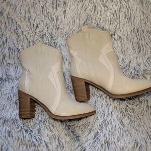 Altar'd State Cream Ankle Booties